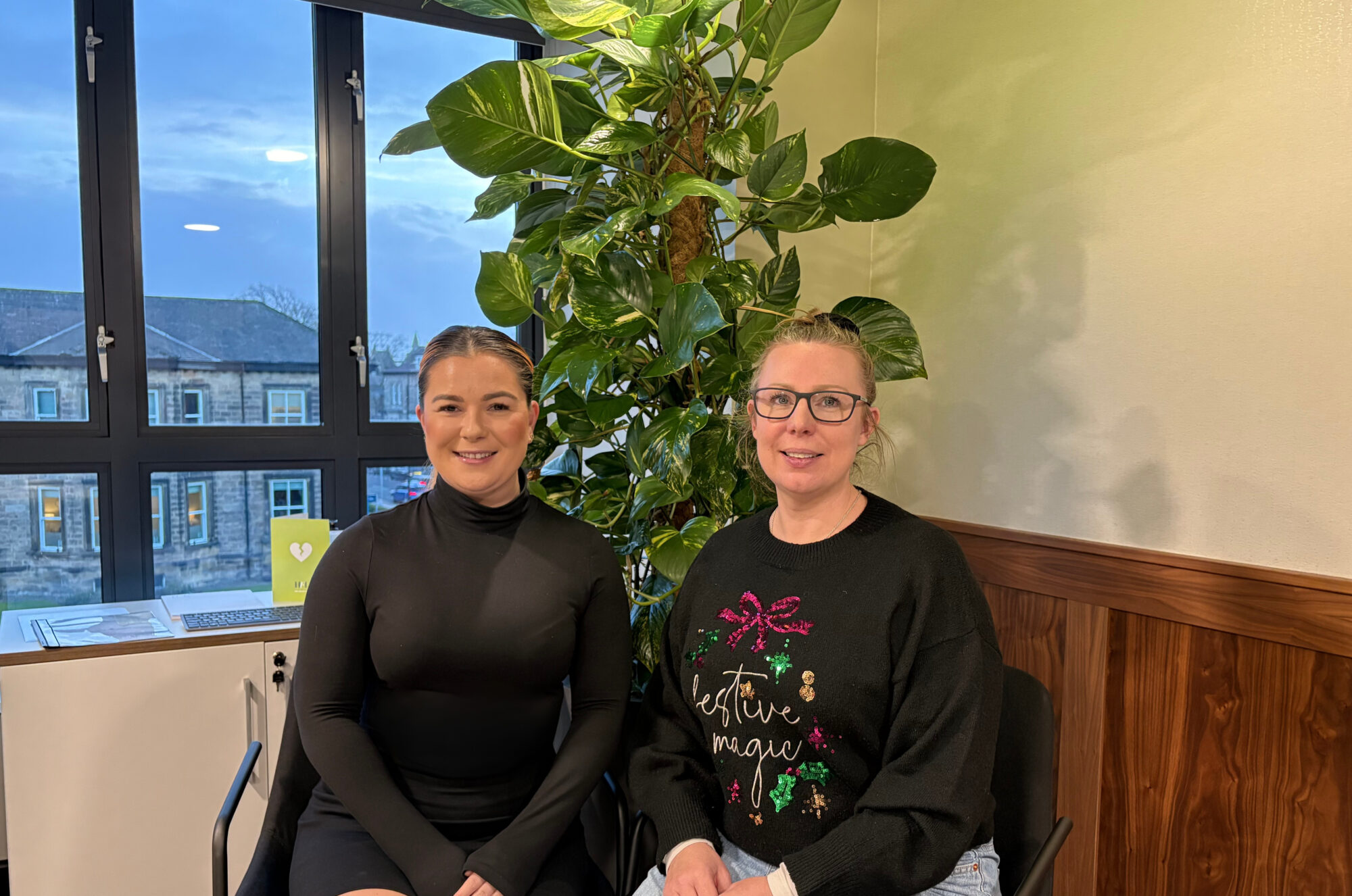 Laura and Lindsay Oliver – New Beginnings